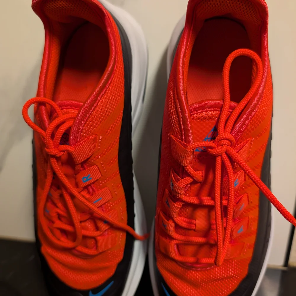 Nike Air Max Axis Grade-School Sneakers Size 5.5Y Like New MSRP $80 - Picture 8 of 12